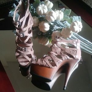 6inch Heels Size8